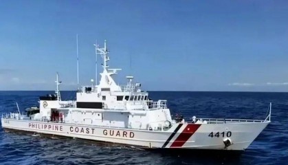 中方在中业岛突然动手，菲律宾紧急呼叫支援，美军先一步跑路