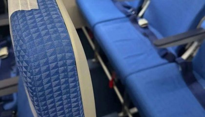 南航回应新座椅像“硬座”：更符合人体工学设计