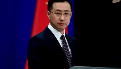 中方是否会采取更多措施打击芬太尼出口？外交部回应
