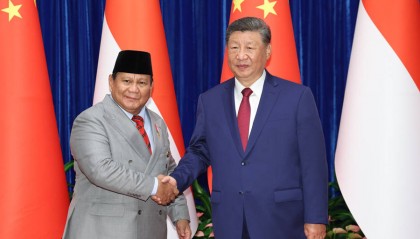 习近平会见印度尼西亚总统普拉博沃