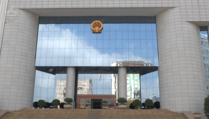 昆明一员工发朋友圈“骂老板”，竟被老板告了！法院这样判