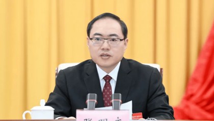 张明康当选烟台市市长