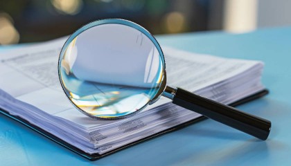 西藏自治区政府原主席齐扎拉被“双开”，老搭档受贿3.43亿上周被判死缓