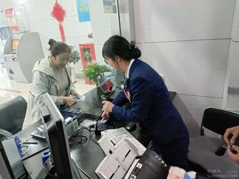 现金在手 交易无忧——交通银行六安分行多举措推动现金支付便利化！