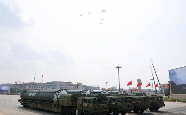覆盖全球不是空话，东风-5C官宣，中国版轨道轰炸系统正式亮相？