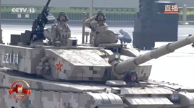 不装了！一口气看完九三大阅兵武器装备！谁说我们一个也不认识？