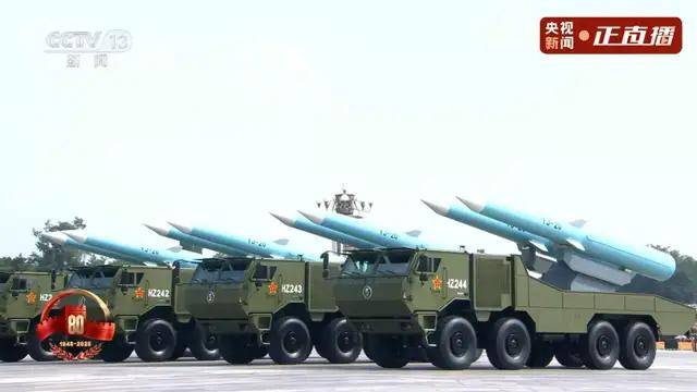 不装了！一口气看完九三大阅兵武器装备！谁说我们一个也不认识？