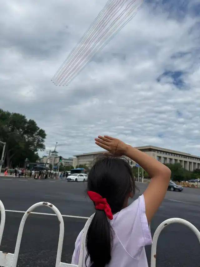 不装了！一口气看完九三大阅兵武器装备！谁说我们一个也不认识？