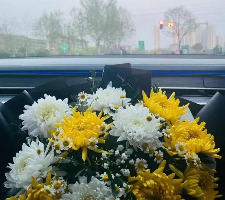 26岁辅警突发疾病去世，将全部遗产留给患绝症的前女友，遗书令人泪目