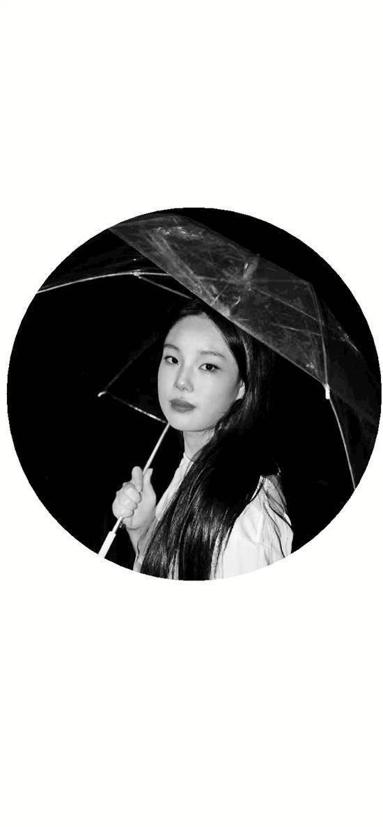 00后女儿拍的羊绒衫爆单 还有客人一口气定制9件