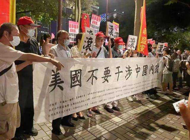 郑丽文:台湾在最危险时刻,两岸必须和平稳定,否则一切都免谈!