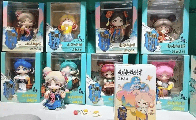 一边万人大厂停工,一边出口订单暴增:“潮玩之都”东莞,深陷冰火两重天