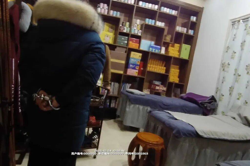上海警方乔装潜伏犯罪团伙!多地凌晨同步抓捕,72人落网!千万警惕→